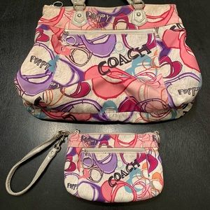 Coach purse and wristlet